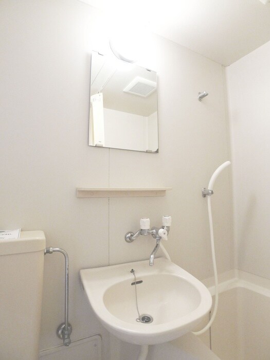 物件内観写真12　(洗面)