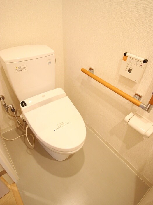 物件内観写真10　(トイレ)