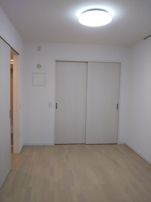 物件内観写真21　(居室)