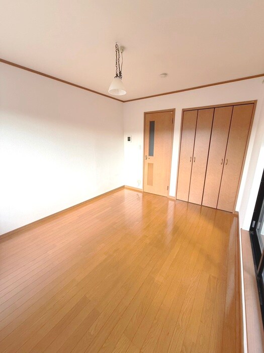 物件内観写真5　(居室)