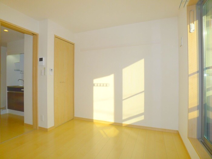 物件内観写真11　(居室)