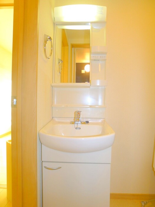 物件内観写真13　(洗面)