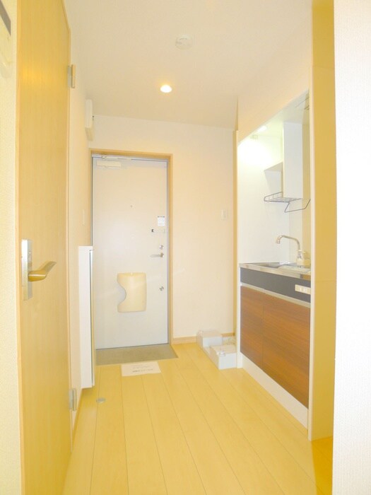 物件内観写真20　(廊下)