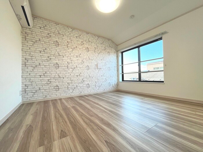 物件内観写真8　(居室)