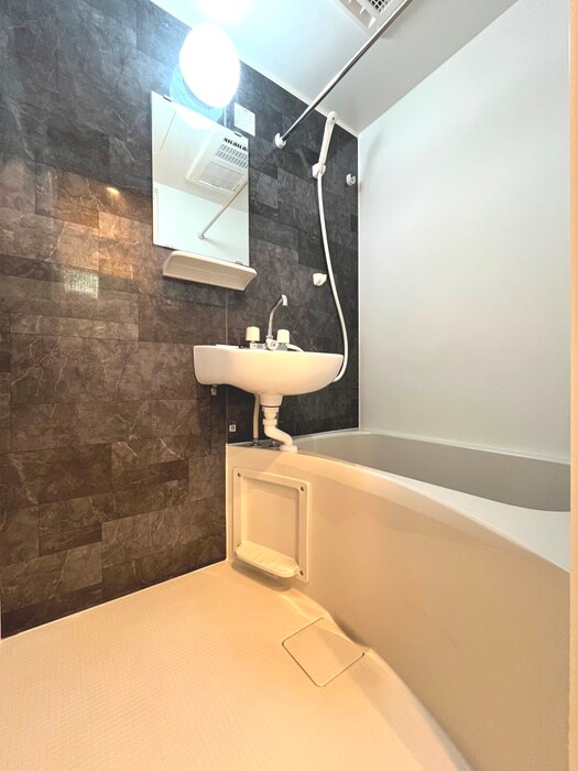 物件内観写真11　(バス／シャワールーム等)