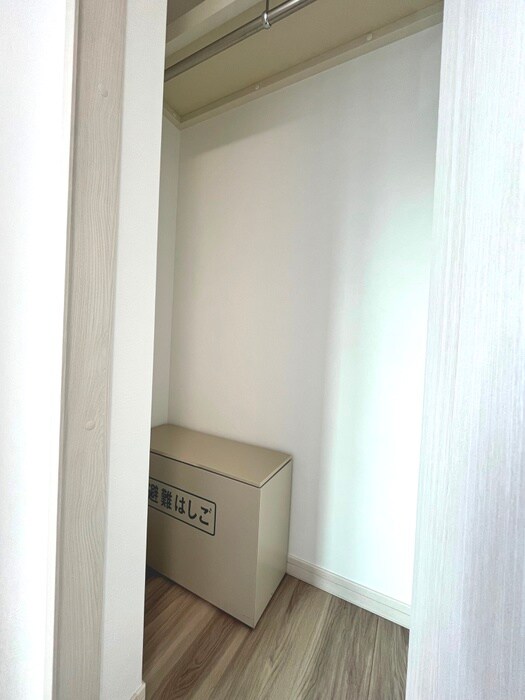 物件内観写真17　(収納)