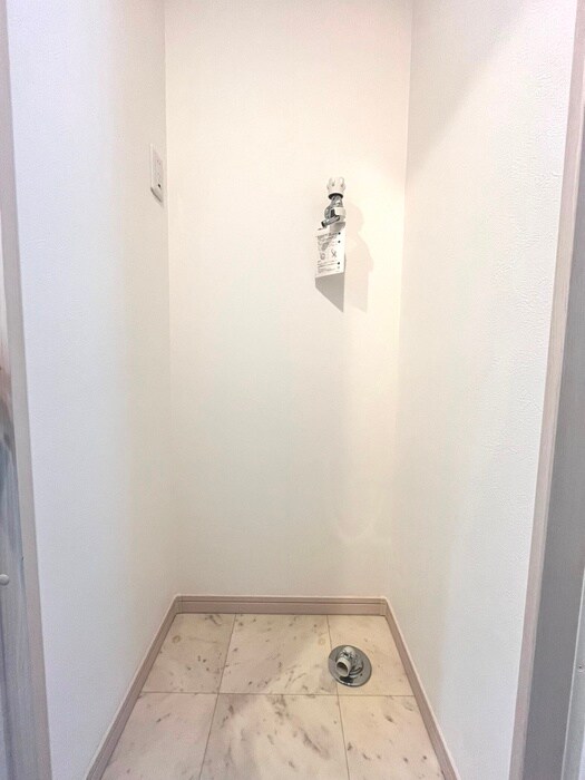 物件内観写真19　(洗濯機置場)