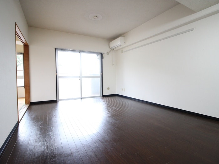 ＮＳビルの居室