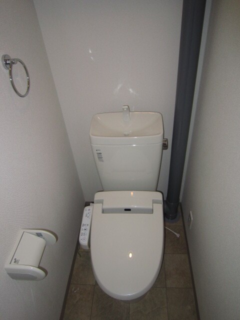 物件内観写真11　(トイレ)