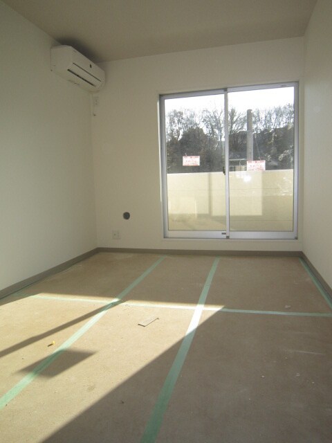 物件内観写真11　(居室)