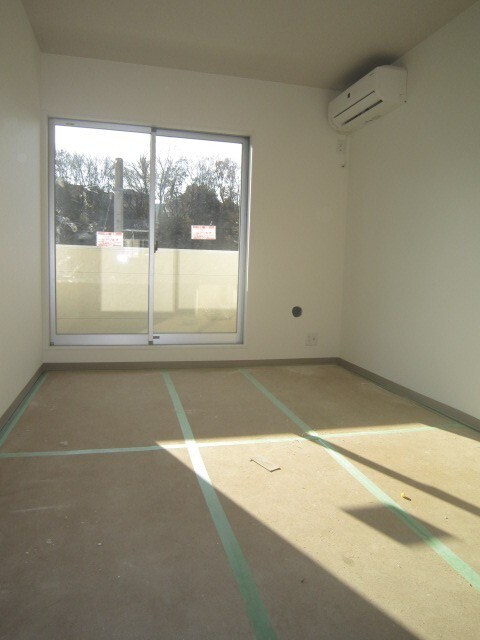 物件内観写真11　(居室)