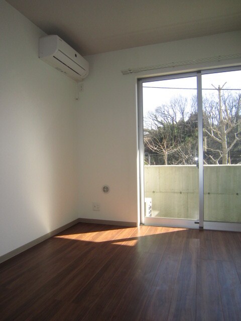 物件内観写真13　(居室)