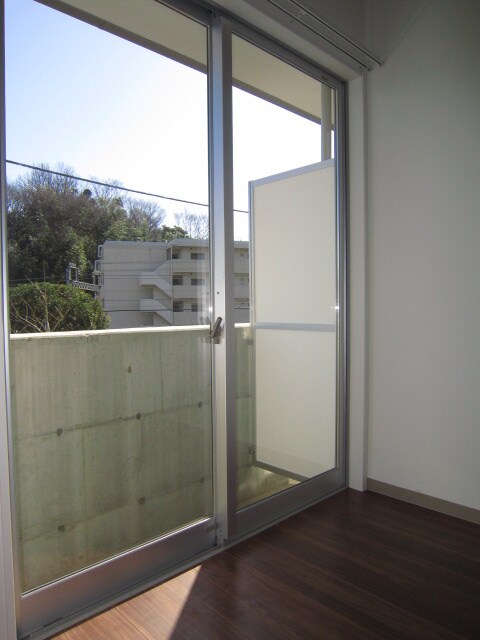 物件内観写真15　(居室)