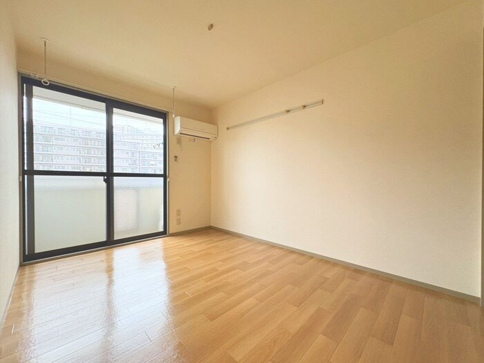 物件内観写真5　(居室)