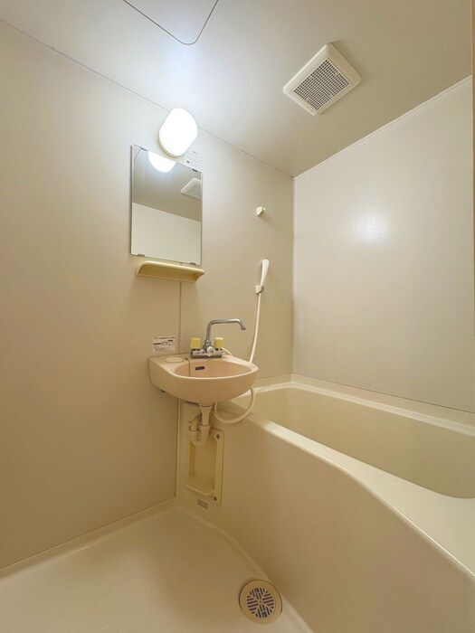 物件内観写真10　(バス／シャワールーム等)