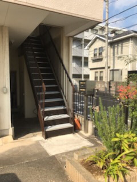 物件外観写真6　(駐輪場)