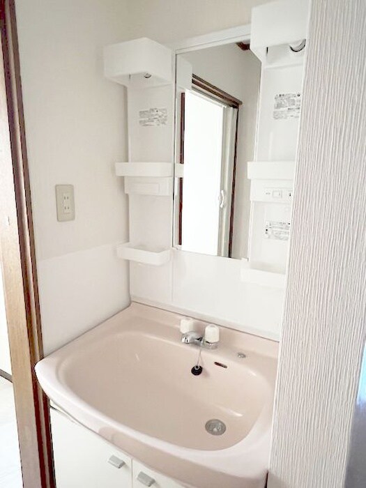 物件内観写真16　(洗面)