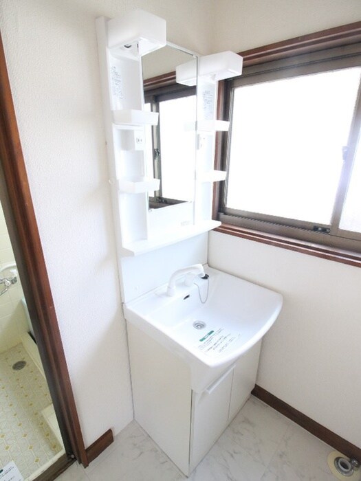 物件内観写真13　(洗面)