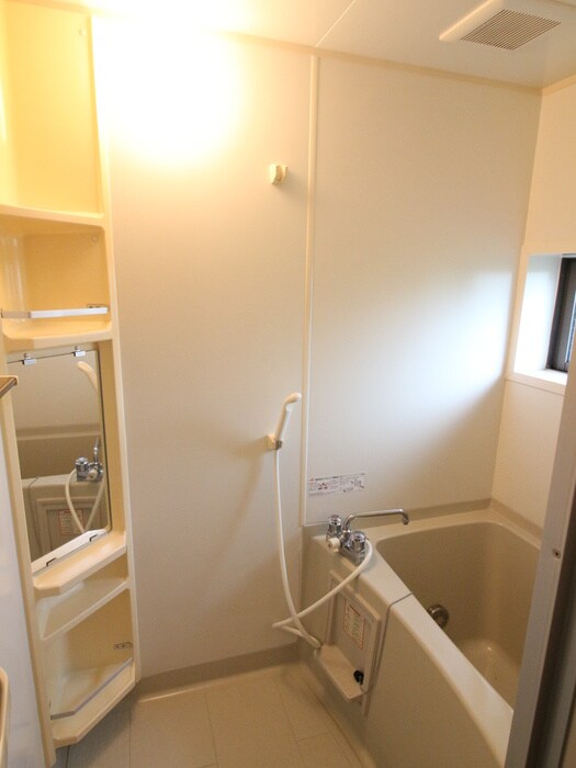 物件内観写真12　(バス／シャワールーム等)