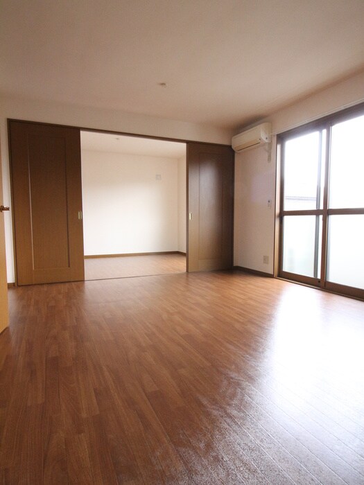 物件内観写真15　(居室)