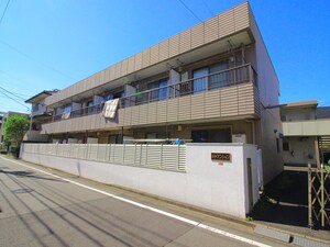 ヨネマンション外観写真