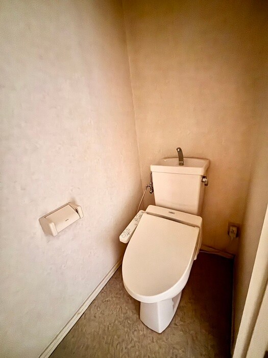 物件内観写真12　(トイレ)