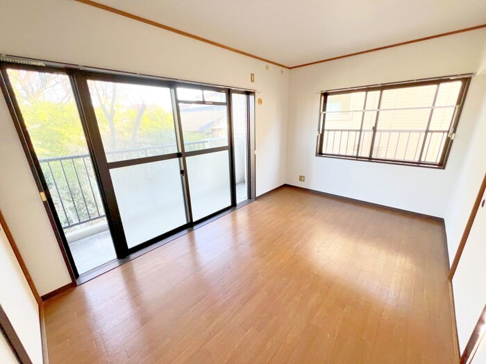 物件内観写真10　(居室)