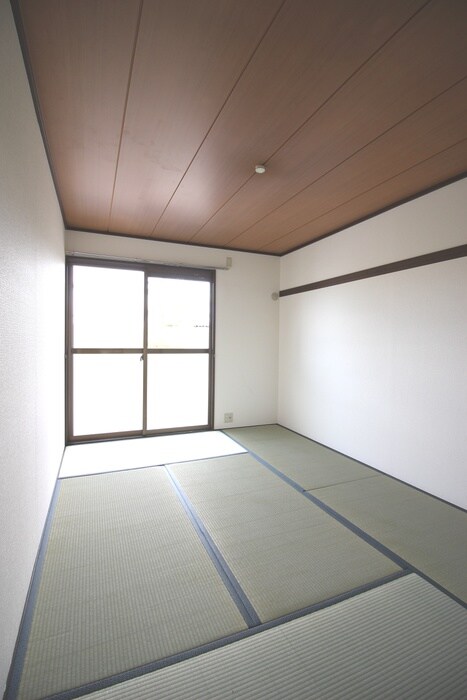 物件内観写真11　(居室)