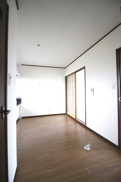 物件内観写真14　(居室)