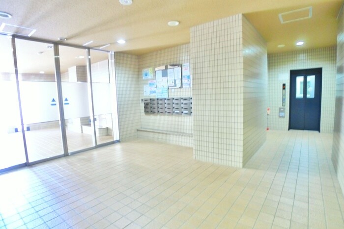 物件外観写真4　(建物設備)