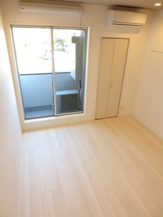 物件内観写真6　(居室)