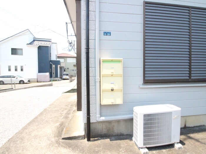 物件外観写真6　(建物設備)
