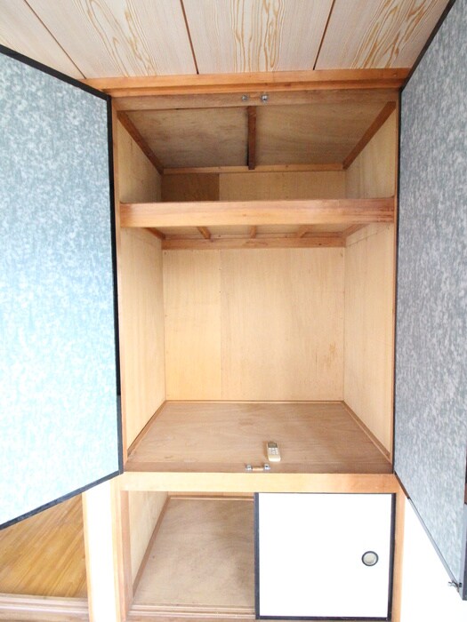 物件内観写真15　(収納)
