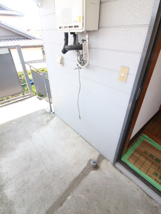 物件内観写真21　(洗濯機置場)