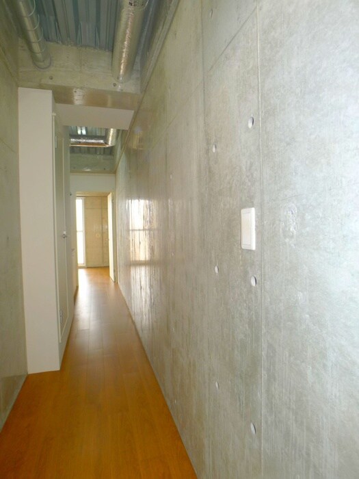 物件内観写真18　(廊下)