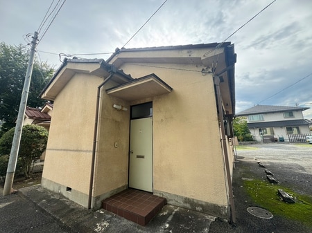 松村邸貸家外観写真