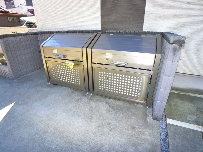 物件外観写真3　(建物設備)