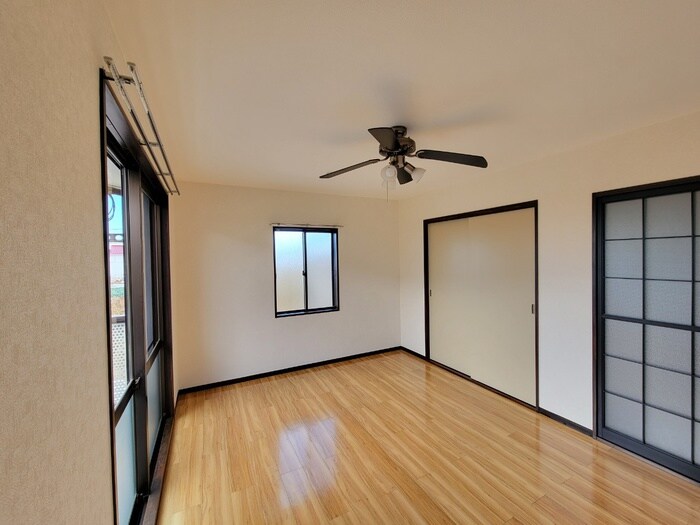 物件内観写真7　(居室)