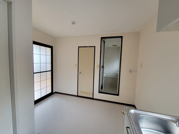 物件内観写真9　(廊下)