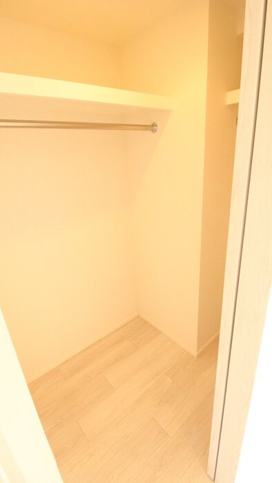 物件内観写真15　(収納)