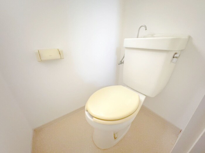 物件内観写真12　(トイレ)