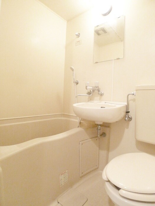 物件内観写真13　(バス／シャワールーム等)