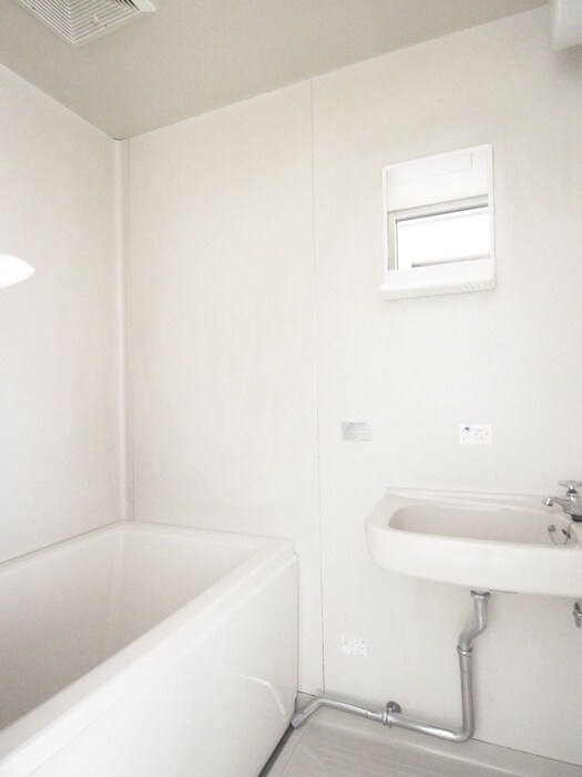 物件内観写真10　(バス／シャワールーム等)