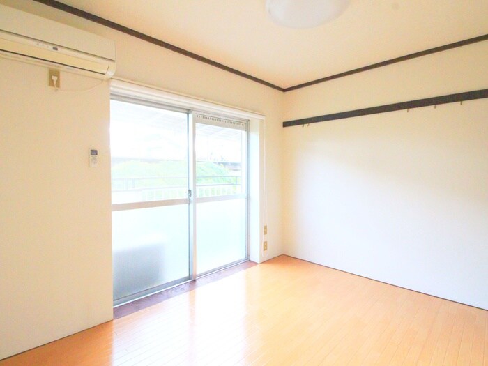 物件内観写真22　(居室)