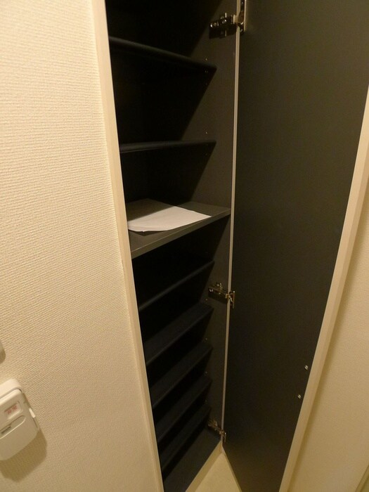 物件内観写真19　(靴箱)
