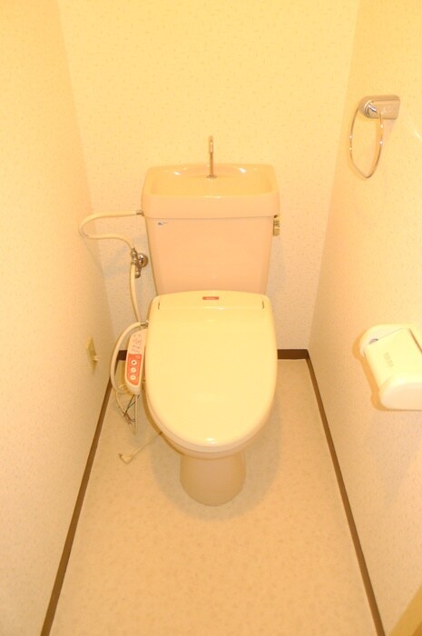 物件内観写真10　(トイレ)