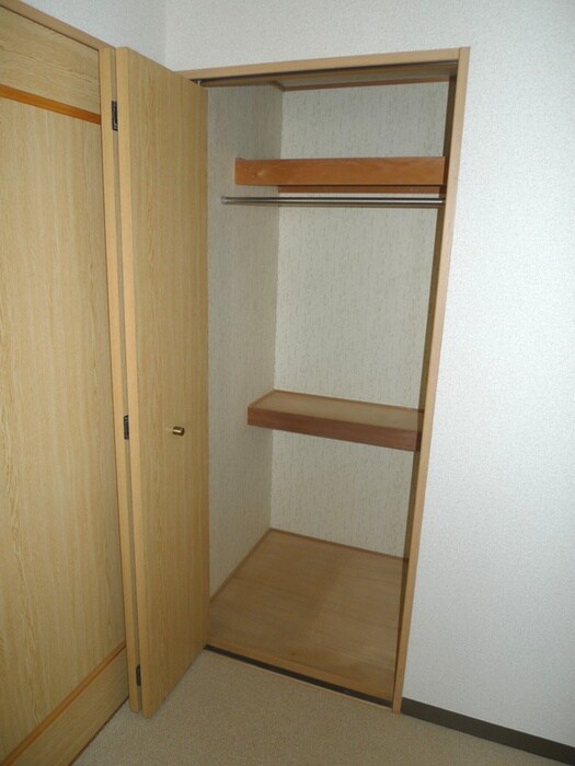 物件内観写真14　(収納)