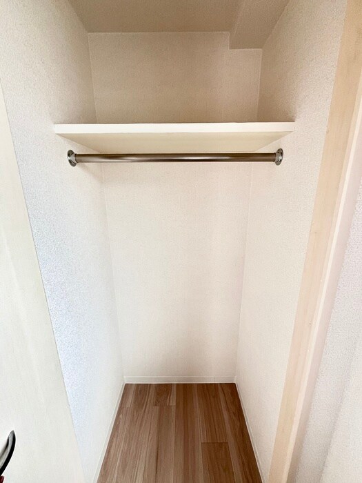 物件内観写真12　(収納)