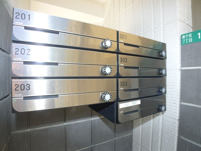 物件外観写真4　(建物設備)