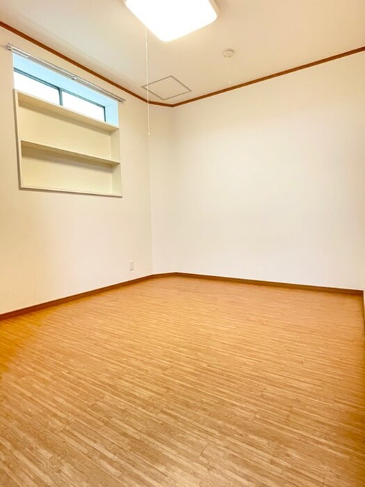 物件内観写真18　(居室)